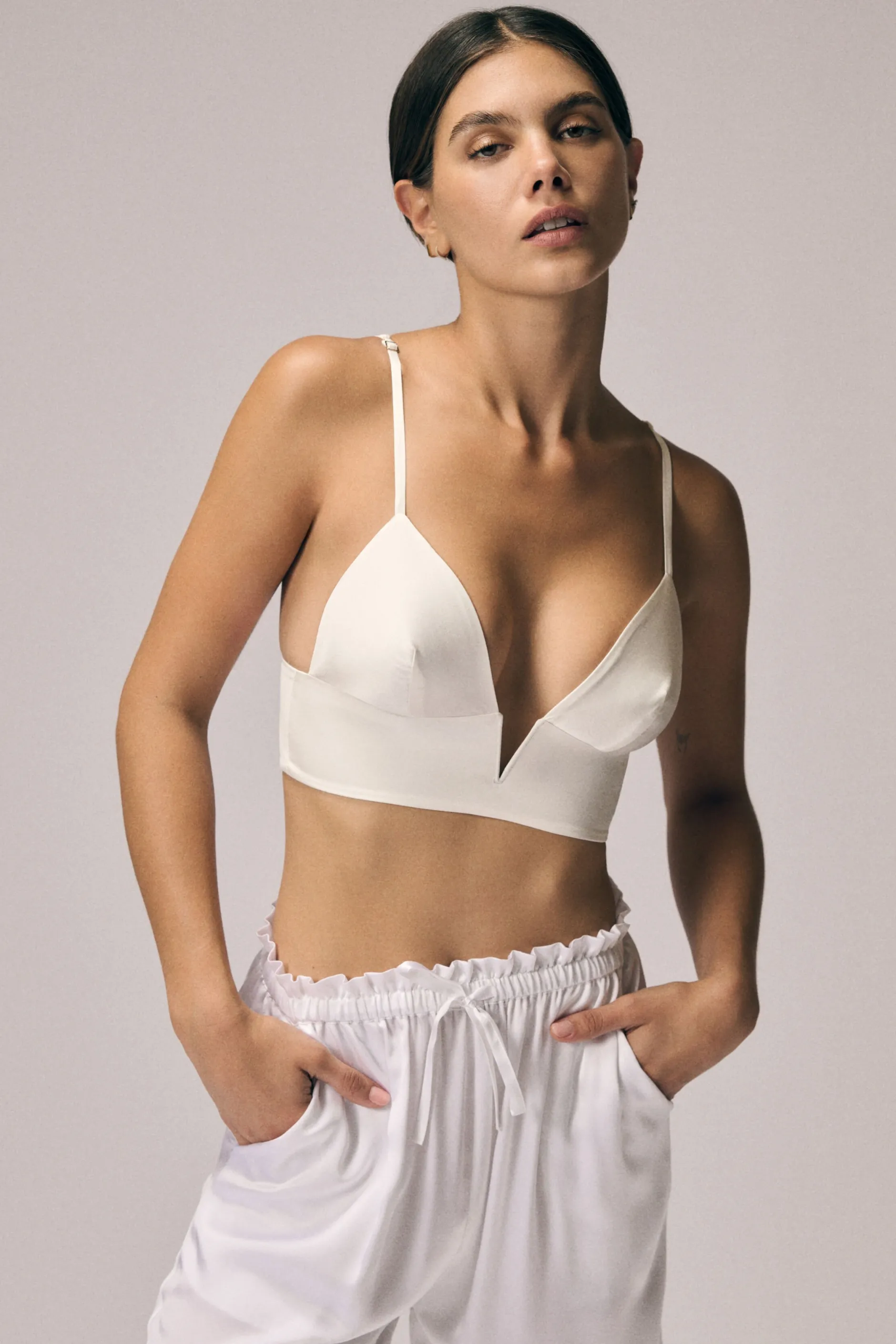 LIVY CIGALE TRIANGLE OFFWHITE Hot